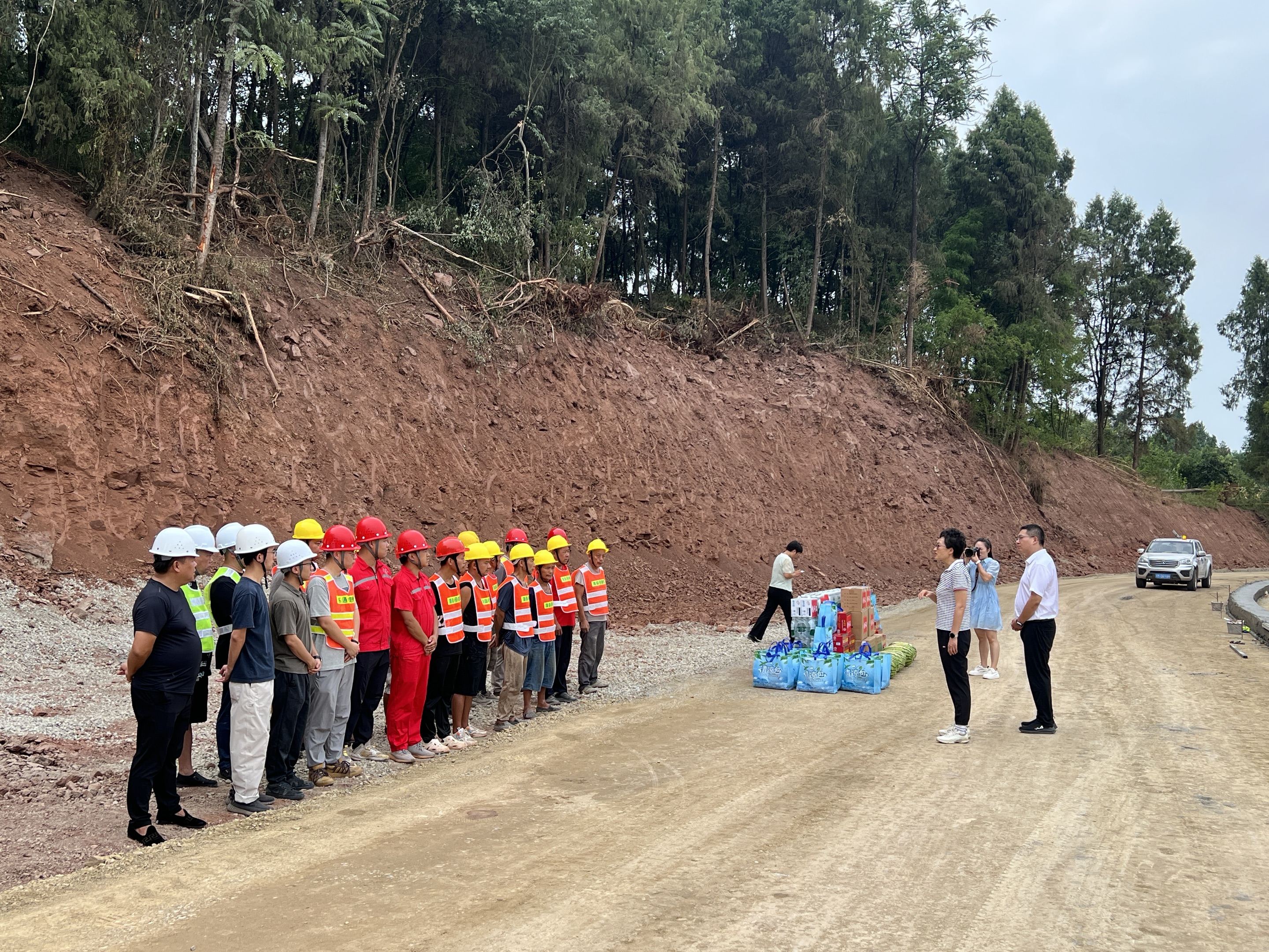 dae7b297-7212-4678-9b96-7bc3d1a5b02c